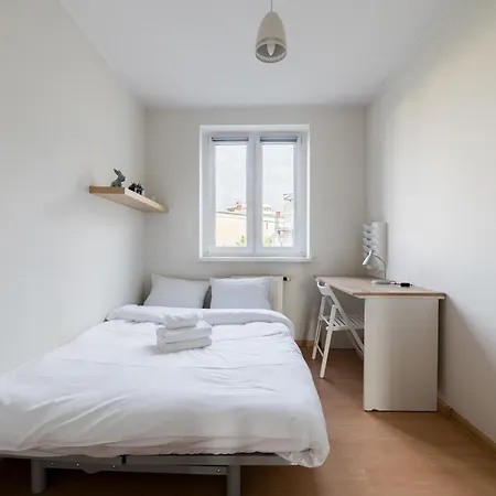 Osiedle Batorego Spacious By Bookinghost *