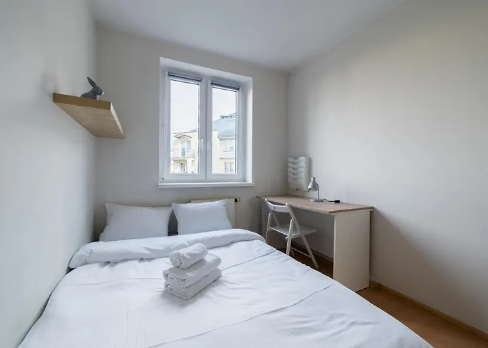 Osiedle Batorego Spacious By Bookinghost